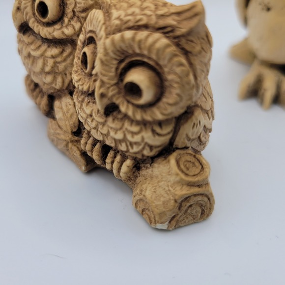 Set of 2 Resin Owl Figurines Vintage Woodland Home Decor - Picture 6 of 8